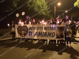 Una fiaccolata per Desirèe Mariottini: centinaia di persone in strada