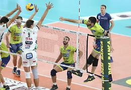 Trento è troppo forte, la Top Volley deve arrendersi: 3-0