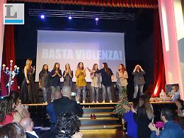 No alla violenza sulle donne, lo spettacolo di Danza Arté