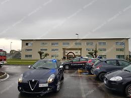 Esplosioni a scuola, il 15enne aveva preparato quattro bombe molotov
