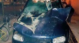 Auto esplosa per la bomba carta a Fondi, indagini serrate dei carabinieri
