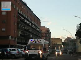 Tragedia in via Augusto, donna precipita dal settimo piano e muore