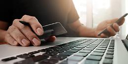 Formia, professionista truffato con la tecnica del phishing: denunciato 23enne