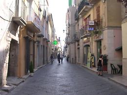 Trasformare box in bottega, più facile per chi investe nel centro storico