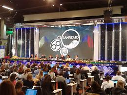 Sanremo 2019, la quarta serata è quella dei duetti: ecco la scaletta