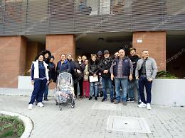 Ascensori guasti al palazzo Ater, la protesta dei condomini