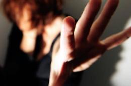 «Vi stacco la testa»,  a giudizio  per stalking