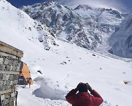 Nanga Parbat, segni di una valanga nei pressi del campo 3