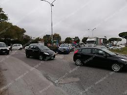 Un presidio dei sindacati a Borgo Piave per chiedere l'Autostrada Roma-Latina