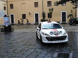 Motori rombanti tra le strade di Formia: ecco il rally