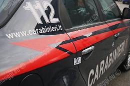 Colto in flagrante mentre vendeva cocaina, arrestato un 51enne