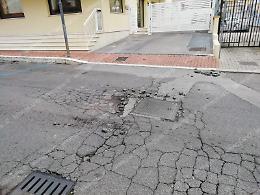 Un mutuo da 1,5 milioni di euro per riparare le strade disastrate