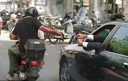 Arrestati i rapinatori in scooter, vittima un pensionato di Latina