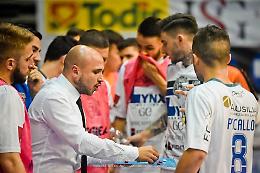 Latina Calcio a 5, sconfitta dolcissima: è festa salvezza