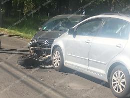 Incidente stradale sulla Litoranea, coinvolte tre auto. Ci sono feriti