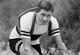 Giro d'Italia, quando il "mito" Binda trionfò a Formia