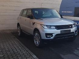 Latina, rubano una Range Rover e scatta l'inseguimento: suv ritrovato