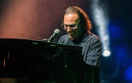 Antonello Venditti ad Anzio: aperte le prevendite per il concerto