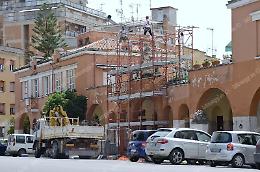 La statua di piazza del Quadrato salvata dalle aziende