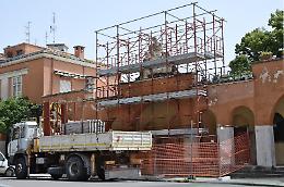 I mecenati della storia pontina che salvano le statue del capoluogo