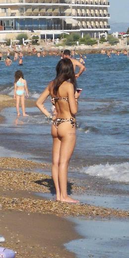 Martina e Daniele del Grande Fratello a Terracina, paparazzi in azione