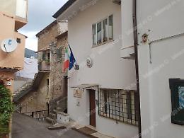 Rissa tra cittadini nigeriani, tutti e tre finiscono in manette