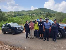 Famiglia di turisti francesi si perde nei boschi, salvati dai carabinieri