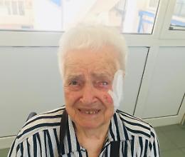 Nonna Teresa spegne 104 candeline, festa grande ad Aprilia