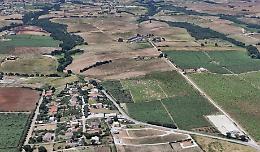 «Sì» al mega parco fotovoltaico a Casalazzara, Comune ignorato