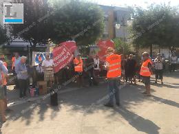 No alla chiusura del Ppi: la manifestazione in piazza a Minturno