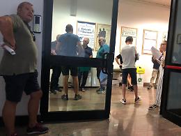 Tesserini per la caccia. Poco personale in Comune: la protesta