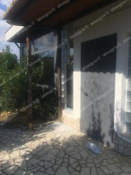 San Valentino, i vandali devastano il bar del parco