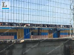 Incendio alla ditta di pullman: distrutti cinque mezzi