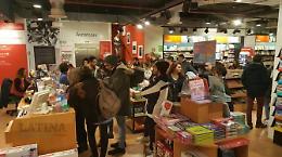 "Dipendenza da sostanze": la presentazione del libro oggi a La Feltrinelli