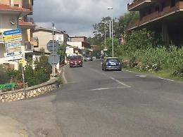 L'intersezione di via Ninfina finisce in Consiglio comunale