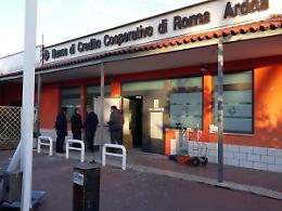 Ardea, bancomat esploso: un furto da settantamila euro