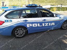 Trasportava otto quintali di carne avariata: sequestro della polizia