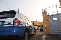 Tentata violenza, palpeggiamenti e costrizioni. Marito e cognato ai domiciliari