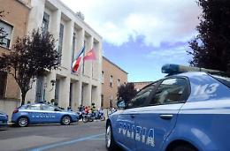Rapine ed estorsioni ai danni di minorenni, due arresti