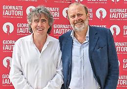 "Scherza con i fanti” tour,  Sparagna e Stammati stasera a Formia