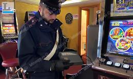 Dalla mala alle slot. Tra gli arrestati il padre di Criscuolo