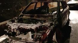 Doppio attentato incendiario all'assessore