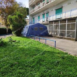Coronavirus, deceduta a Formia una donna di Lenola. Il sindaco: "Manteniamo la calma"