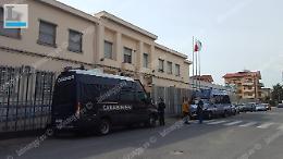 Carcere blindato: carabinieri e polizia presidiano la casa circondariale
