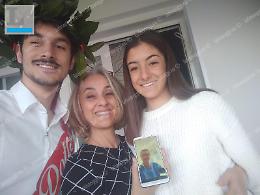 Coronavirus, Luca si laurea in diretta con il papà ricoverato al Goretti