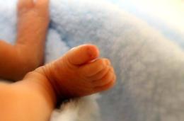 Fiocco azzurro al Goretti. Nasce Piermario, la mamma è positiva al covid