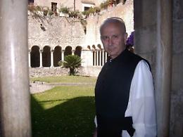 È morto padre Eugenio Romagnuolo, era positivo al Coronavirus