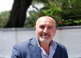 Emilio ha sconfitto il Coronavirus: "Grazie ai medici e agli infermieri"
