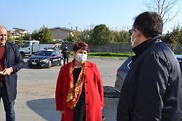 Il ministro Bellanova ad Aprilia, visita al Banco Alimentare del Lazio