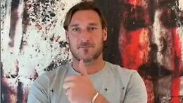 Coronavirus, Totti: "Restiamo a casa per non vanificare quanto fatto finora"